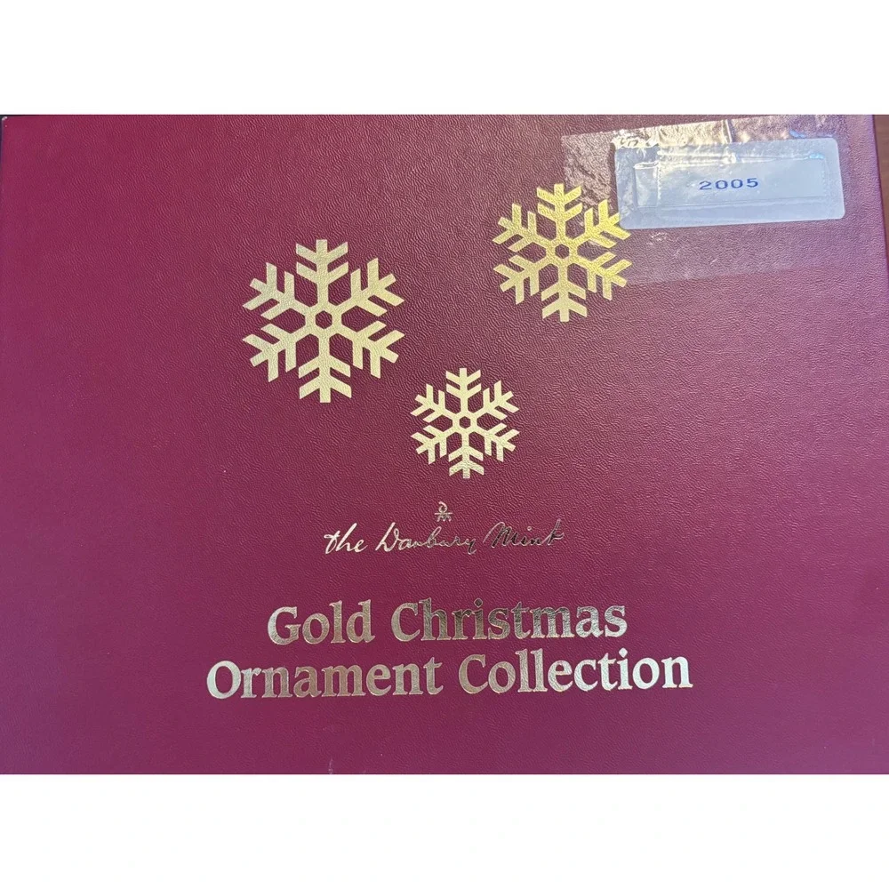 Danbury Mint 2005 Gold Christmas Ornament Collection Set of 12 with Box Filigree